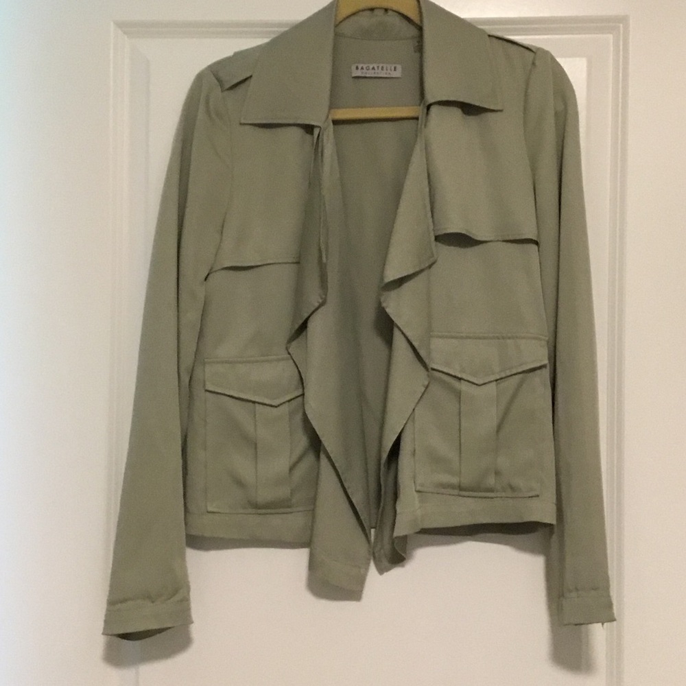 Bagatelle light weight fall jacket